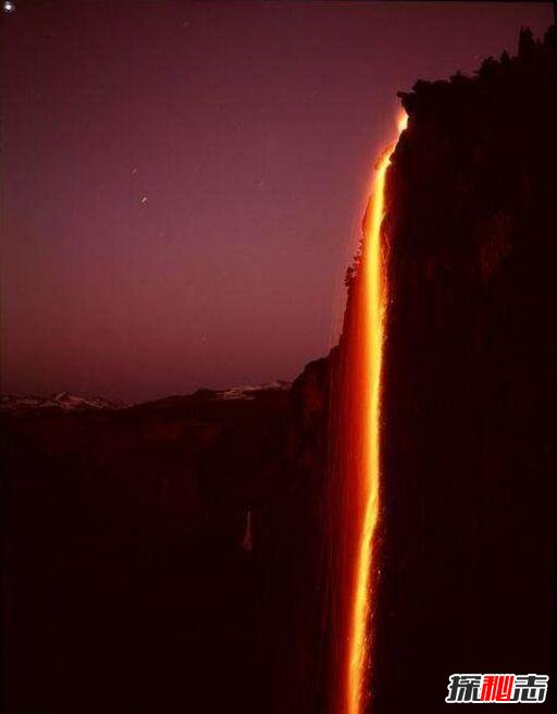 揭秘美国自然奇观之火瀑布，实则特定角度产生的光学效果