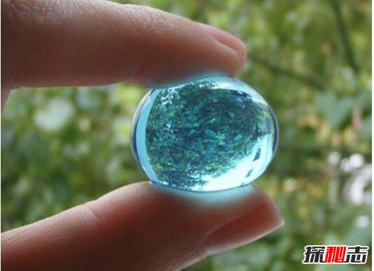 神秘果冻球之谜，天上下蓝色透明球(威力如子弹/科学无解)