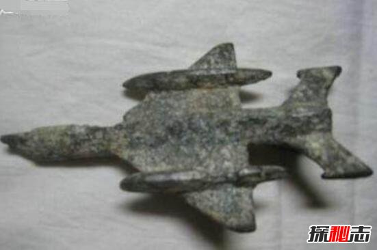 4000年前法老的飞机模型，或是外星人拜访地球留下产物