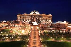 世界上最豪华的酒店，阿布扎比皇宫酒店(八星级20万一宿)