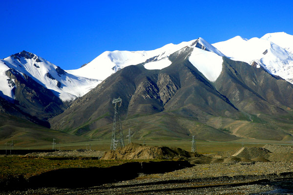 世界上最高的高原，青藏高原平均海拔超4000米