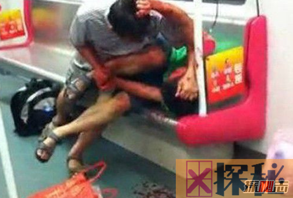 惨不忍睹!盘点发生的斗殴事件,广州地铁两人口角斗殴(血迹斑斑)