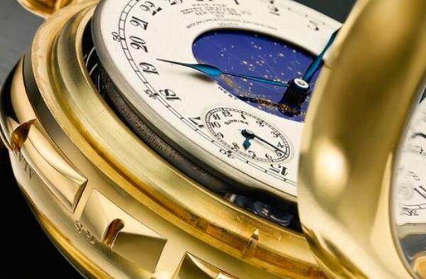 百达翡丽最贵量产表，百达翡丽5002P男士机械表（售价1760万）