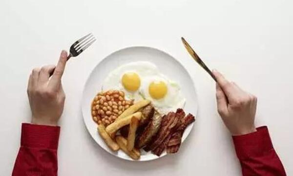 早餐吃肉影响减肥吗，不影响（早餐吃肉更有利于减肥）