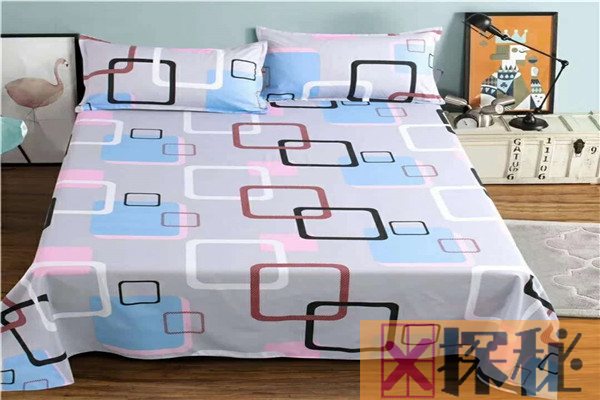床单用皮筋一绑变床笠 床单固定在床垫上的方法
