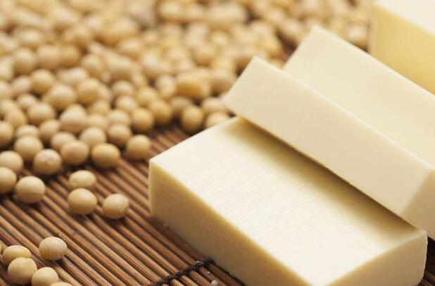 豆腐有点酸怎么处理 用5％苏打溶液浸泡半小时