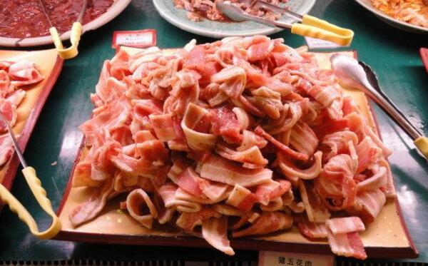 猪头肉为什么是发物，猪头肉营养丰富（会诱发疾病）