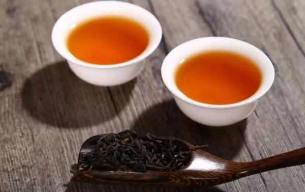 大麦茶能天天喝吗，能（喝了有养胃、减肥的功效）
