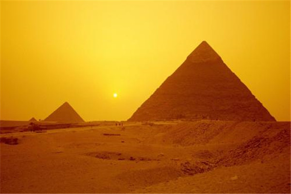 为什么说金字塔是现代伪造文物 金字塔是怎么一回事