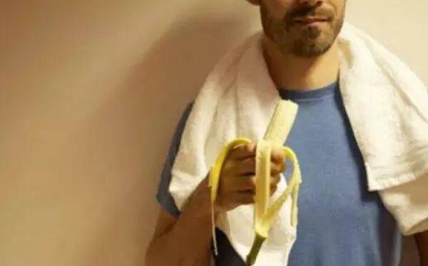 运动完吃什么水果，香蕉（补充血糖/增加肌肉能量）