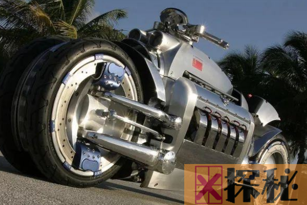 世界上最大的摩托车:整体高达3.1米(骑它就像骑大象)