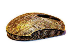世界上最贵的天价鼠标:带有18k纯金外壳(镶嵌59颗钻)