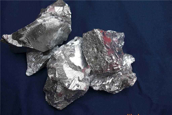 世界上最硬的金属 化学元素铬（硬度可达9相当坚硬）