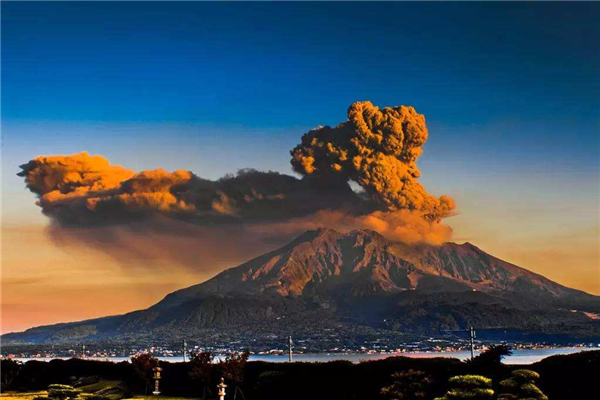 世界十大火山有哪些 克利夫兰火山上榜帕卡亚相当神奇