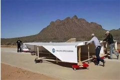 世界上最大的纸飞机 复仇者纸飞机（机身三十米长）