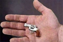 世界上最小的戒指手枪 手枪戒指是如何被发明的
