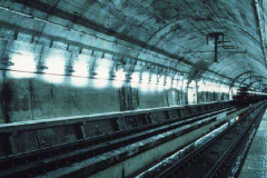 世界上最长的海底隧道:贯穿日本津轻海峡(全长54公里)