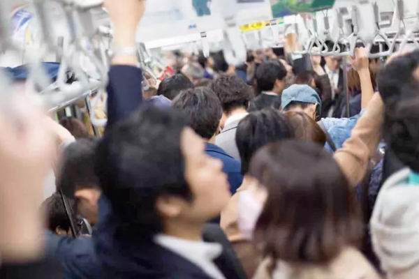 世界上人均寿命最长的国家:日本 连续20年居世界首位
