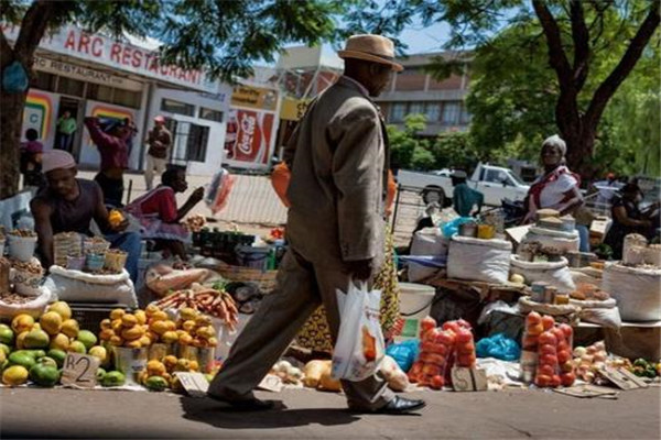 世界上最落后的国家 津巴布韦（人均GDP仅只6毛美金）