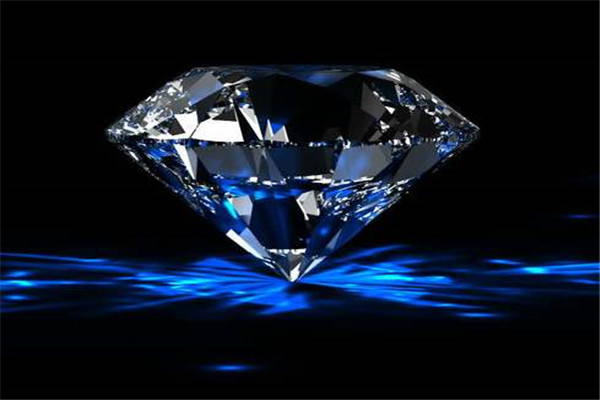 世界上最贵的钻石 光明之山钻石（重达800克拉）