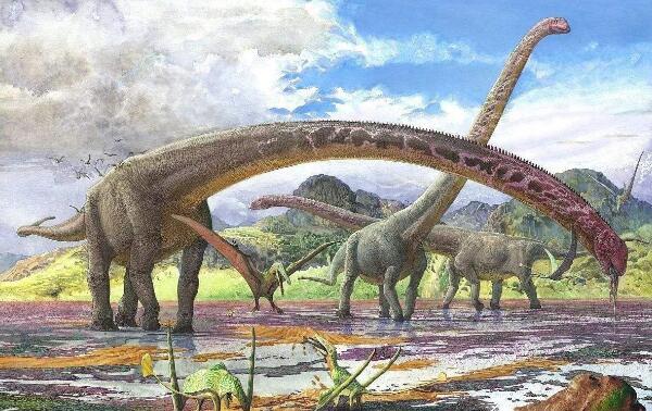 马门溪龙：地球上脖子最长的恐龙（长25米/1.45亿年前）