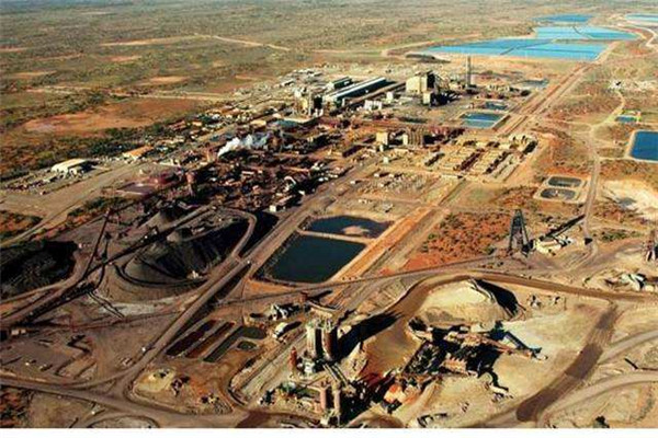 世界上最大的金矿 格拉斯伯格金矿（1936年被发现）