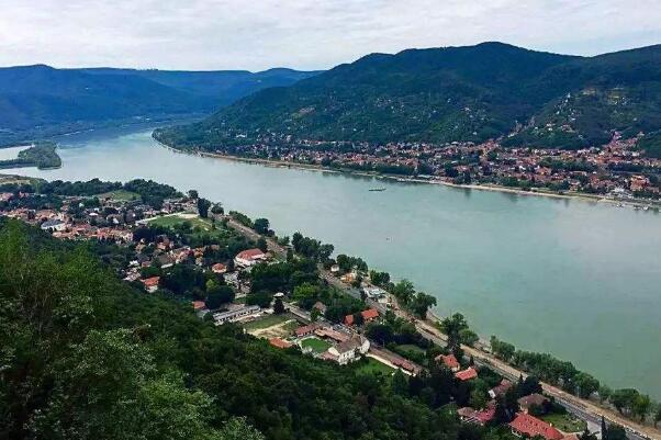 欧洲的最大湿地:多瑙河，全长2850千米(欧洲第二长河流)