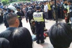 上海人民广场杀人案结果如何?女子被捅数刀(男子仅擦伤)