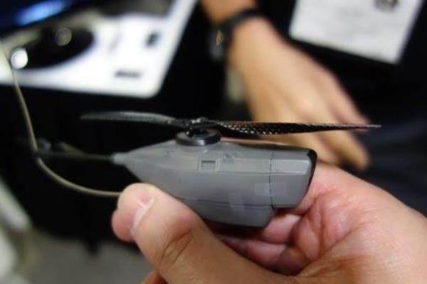 世界上最小的直升机:全长仅长16厘米(只有一只蜂鸟大小)