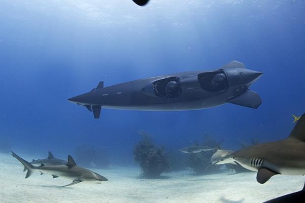 世界最快的个人潜艇:时速20.4公里(下潜百米仅需几秒)
