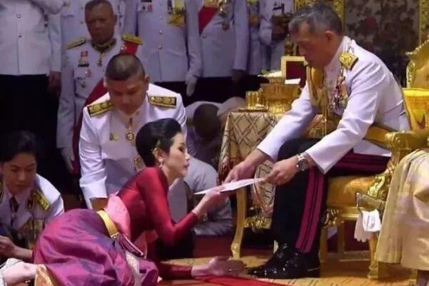 泰国王室否认诗妮娜被封皇后:泰国第一位王妃，王室配偶