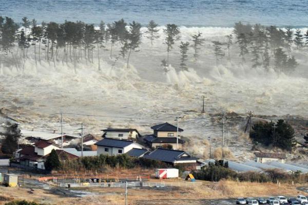 印度洋海啸死了多少人?波及十五个国家(死亡二十多万人)