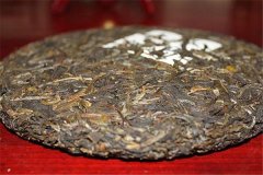 冰岛古树茶多少钱一斤：原叶4000元一斤（原料珍稀）