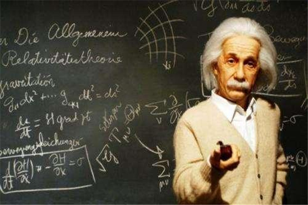 为什么要切爱因斯坦的大脑：爱因斯坦的大脑与正常人不同