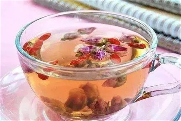 枸杞玫瑰花茶的功效与作用：美容养颜（活血化瘀）