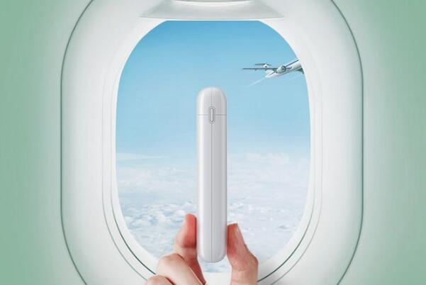 飞机上可以带充电宝吗：不高于160Wh可携带(不可托运)