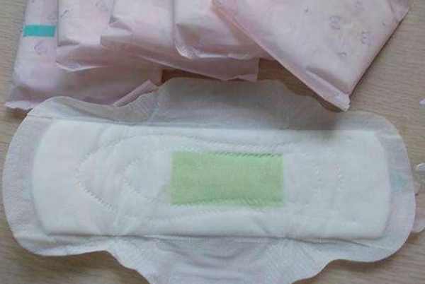 卫生巾有几种型号：四种型号和长度(产妇卫生巾型号介绍)