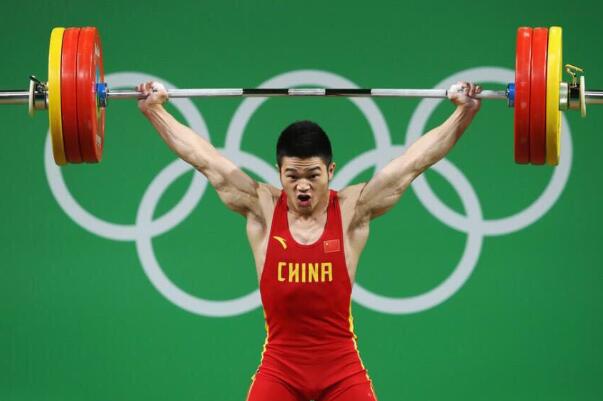 中国男子举重获得全部金牌：共4枚金牌(李发彬等人)