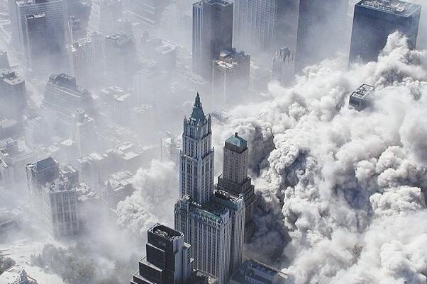 美国的恐怖袭击事件：9·11事件(死亡人数接近3000人)
