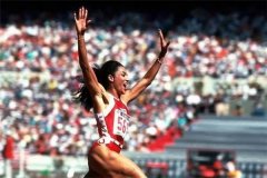 女子短跑世界纪录：10米49（饱受争议的纪录）