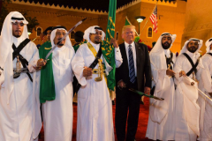 为什么沙特人不反抗君主制：百姓丰衣足食(没有反抗念头)