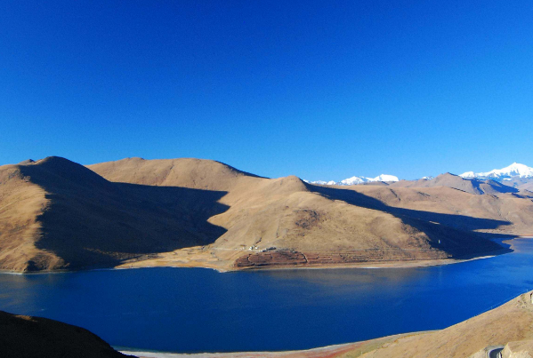 青藏高原为什么对中国很重要：水资源丰富(塑造了气候)