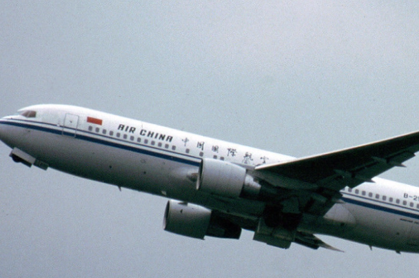 中国发生过哪些重大空难：92南航桂林空难等(最惨烈空难之一)