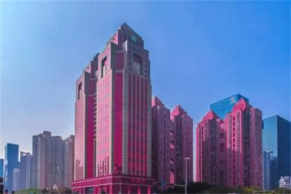 深圳中银大厦21楼不让去真假，假的(现在已经租出去了)