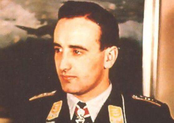 二战德国著名将领排名：第一名被授予元帅权杖(皆是战神)