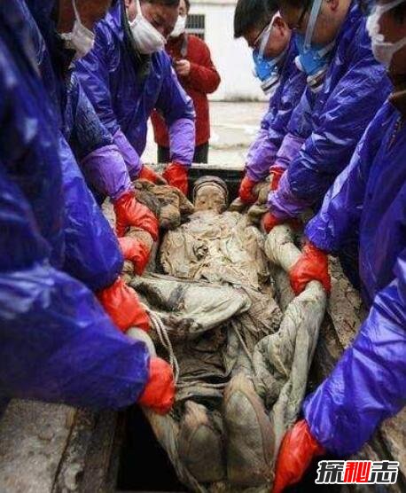 冰冻少女胡安妮塔，被冰封500年的12岁祭品少女