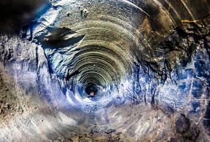 世界上最深的钻孔，科拉超深钻孔直通地狱之门(12262米)