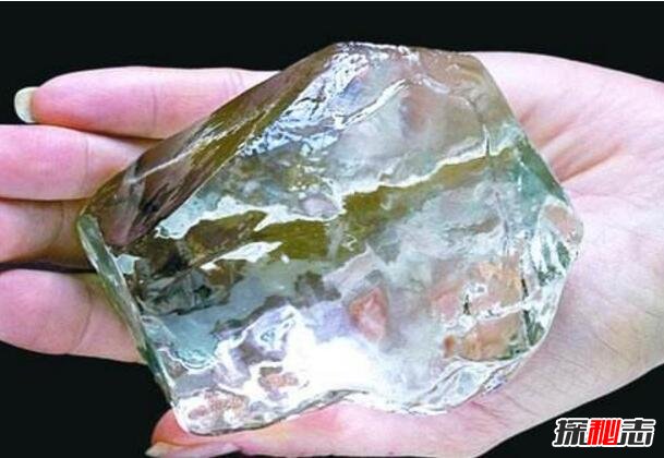 世界上最大的宝石金刚石，非洲之星库利南(3106.75克拉)