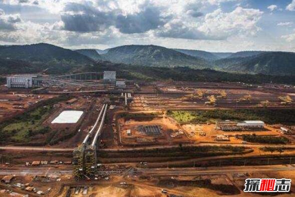 世界上最大的铁矿，巴西卡拉加斯铁矿(总储量72亿吨)