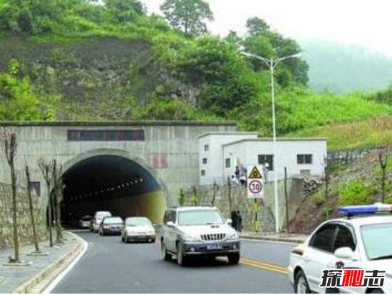贵州遵义时光隧道，隧道使时光倒退一小时(基站时间错误)